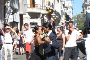 Buenos Aires dancing - ߣߣƵ University